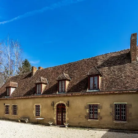 Beautiful Castle In With Private Pool, Cleaning Included * Le Veurdre