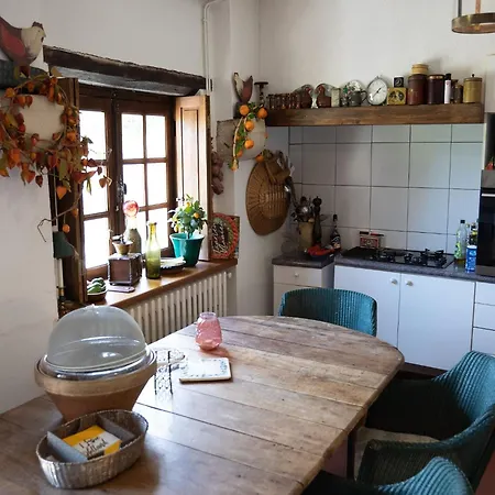Beautiful Castle In With Private Pool, Cleaning Included בית נופש